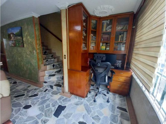 Casa de 7 alcobas en venta en Niza Cordoba, Bogotá, 280 m² · foto 5 de 24