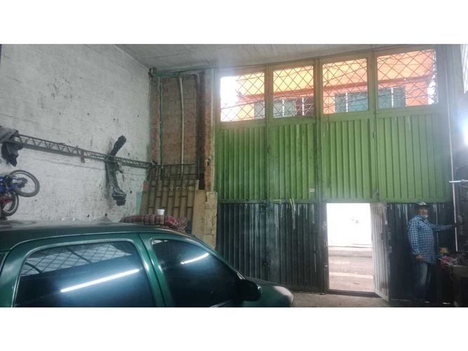 Casa de 5 alcobas en venta en Chucua De La Vaca I, Bogotá, 220 m² · foto 5 de 24