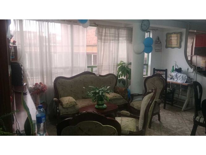 Casa de 5 alcobas en venta en Chucua De La Vaca I, Bogotá, 220 m² · foto 17 de 24