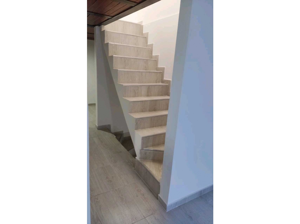 Casa en venta en Tierra Buena, Bogotá · foto 6 de 15