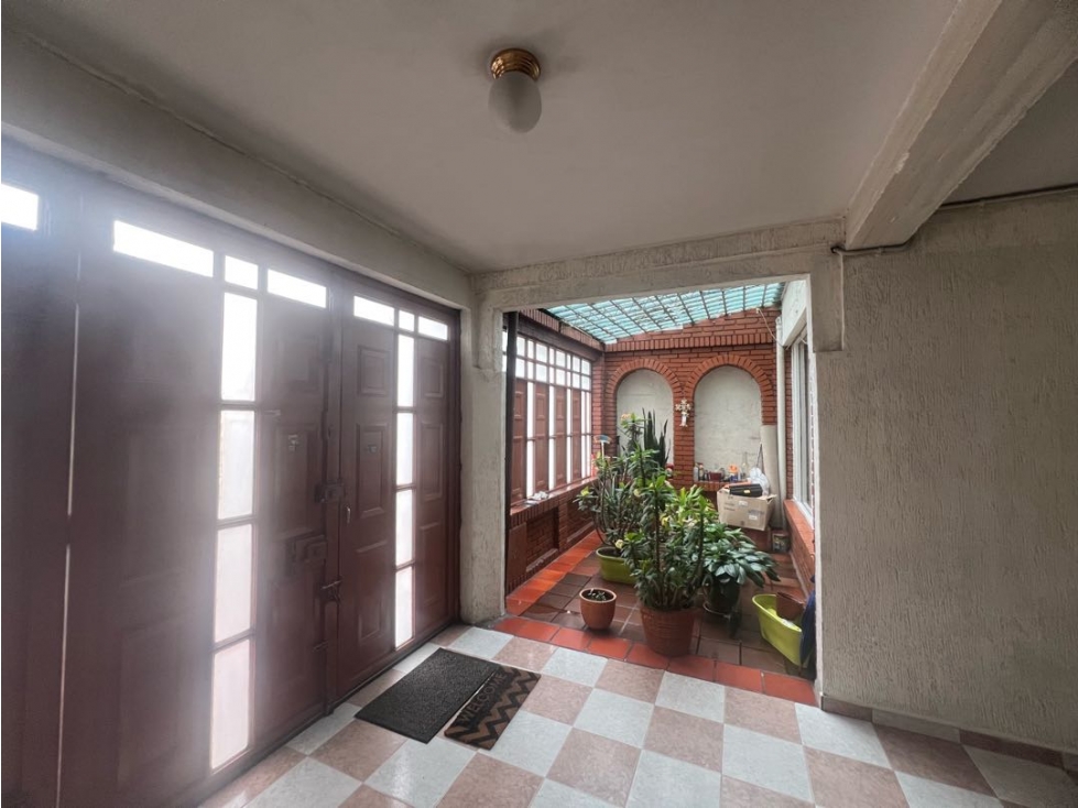 Casa en venta en Castilla, Bogotá · foto 6 de 24