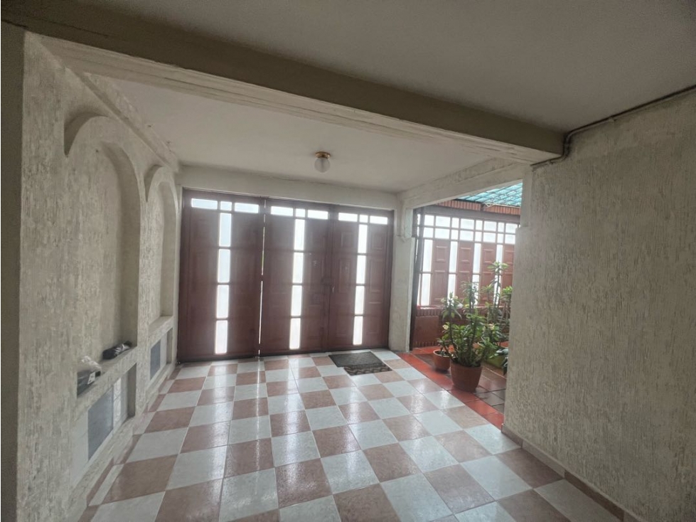 Casa en venta en Castilla, Bogotá · foto 12 de 24