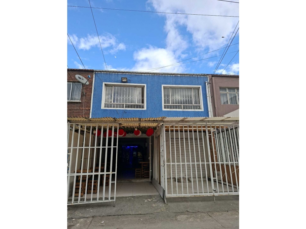 Casa en venta en Kennedy Central, Bogotá · foto 2 de 24