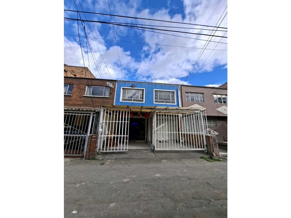 Casa en venta en Kennedy Central, Bogotá · foto 3 de 24