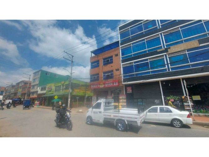 Casa de 5 alcobas en venta en El Portal De Las Americas, Bogotá, 576 m² · foto 6 de 11
