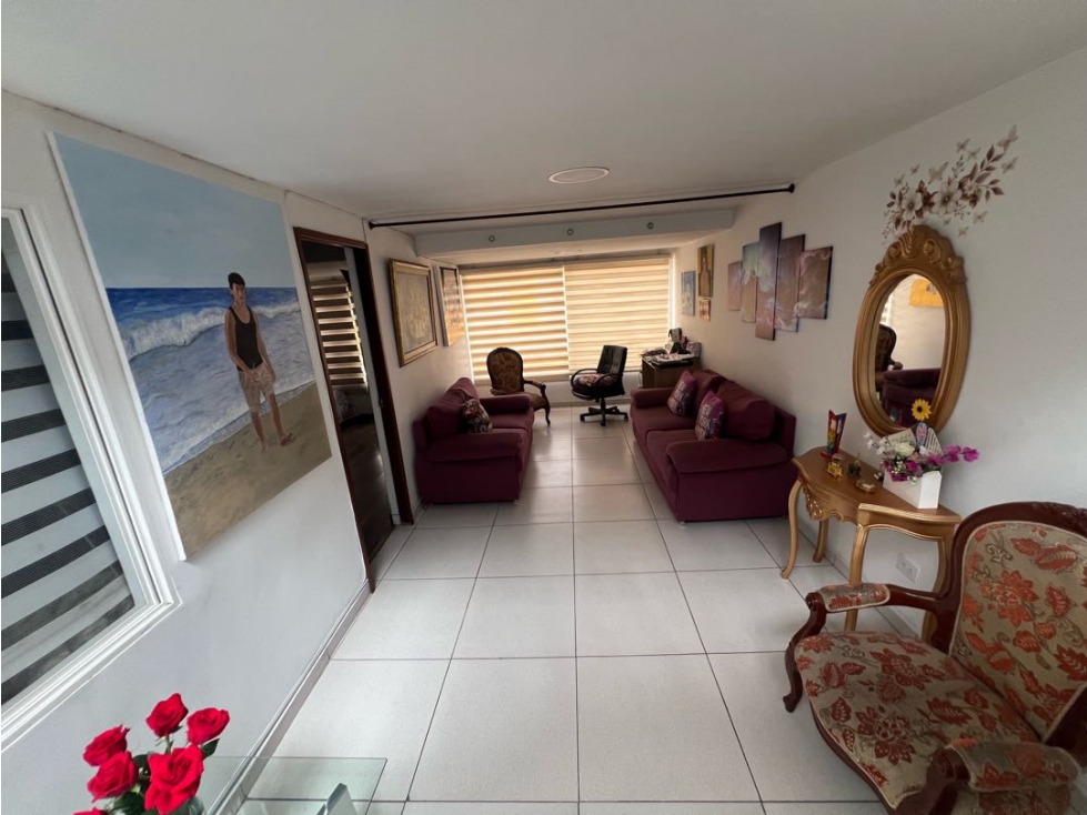 Casa en venta en Castilla, Bogotá · foto 7 de 24