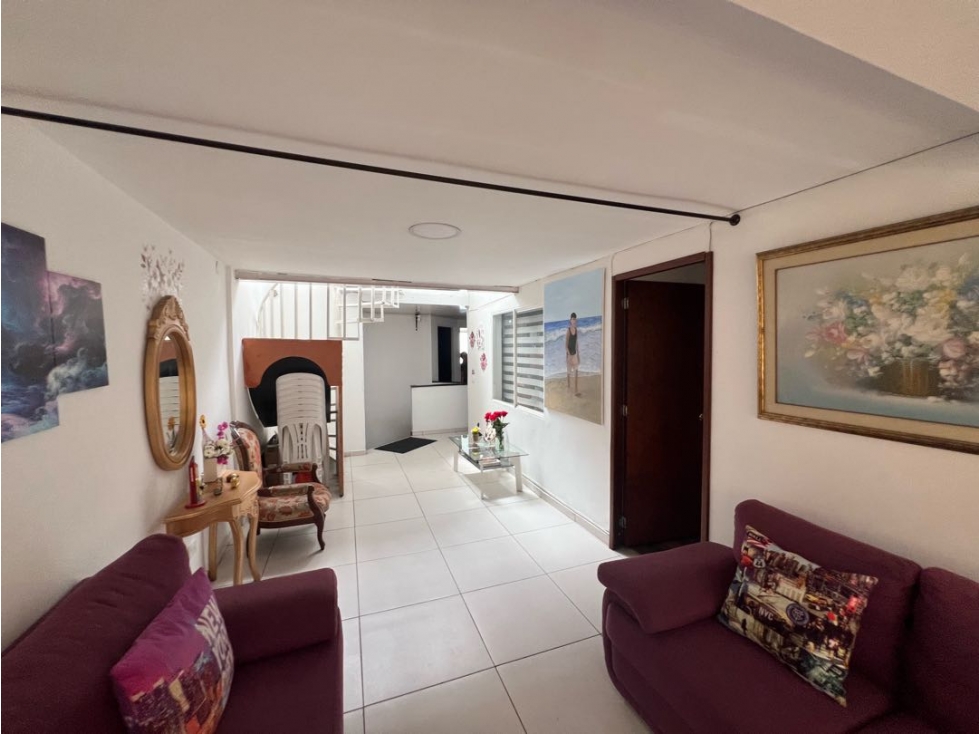 Casa en venta en Castilla, Bogotá · foto 8 de 24