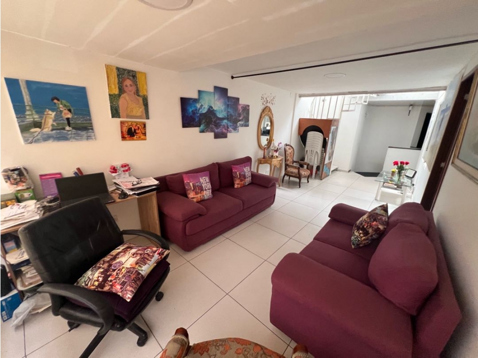 Casa en venta en Castilla, Bogotá · foto 9 de 24