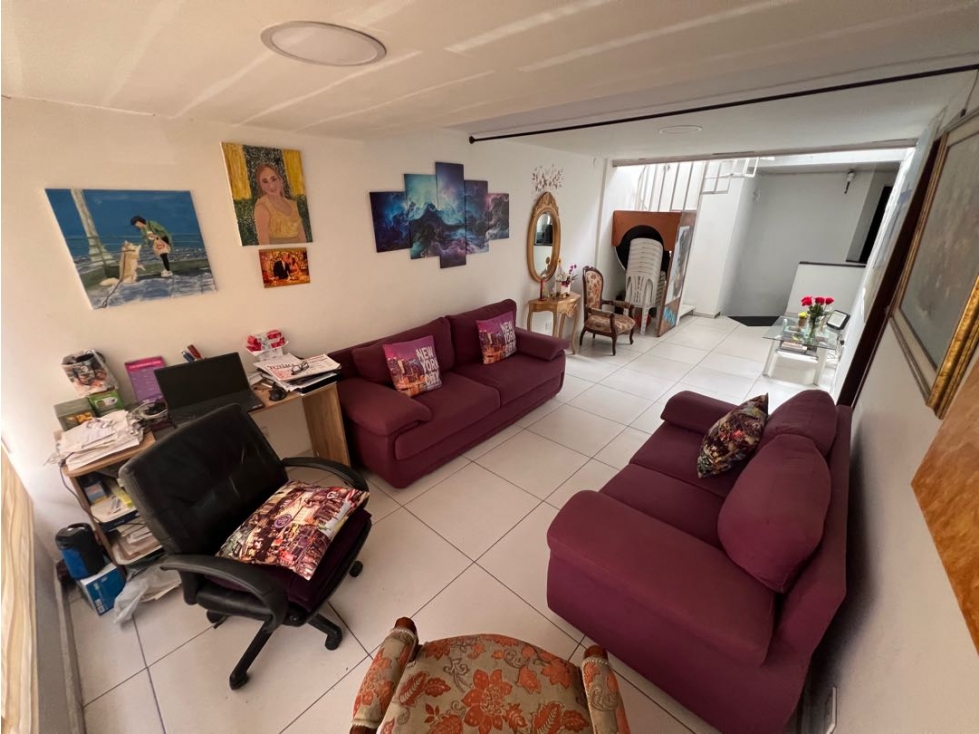 Casa en venta en Castilla, Bogotá · foto 10 de 24