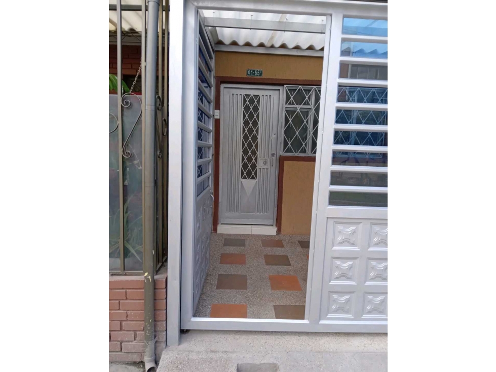 Casa en venta en Kennedy Central, Bogotá · foto 7 de 24