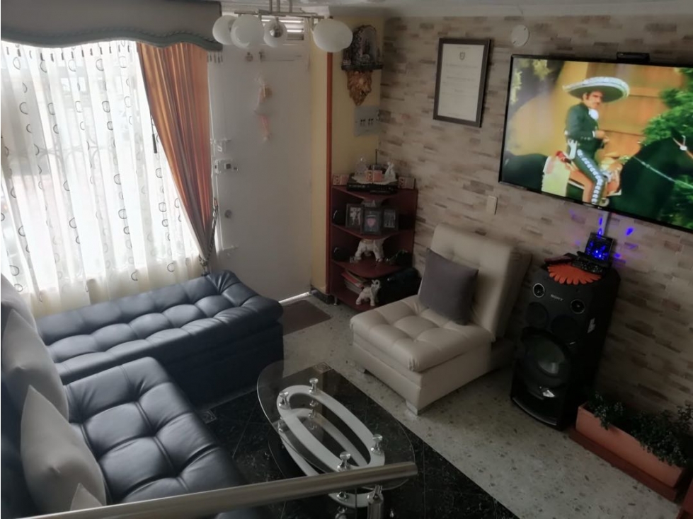 Casa en venta en El Tintal, Bogotá · foto 8 de 24