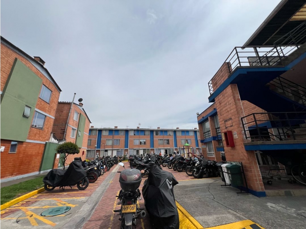 Casa en venta en El Tintal, Bogotá · foto 4 de 24