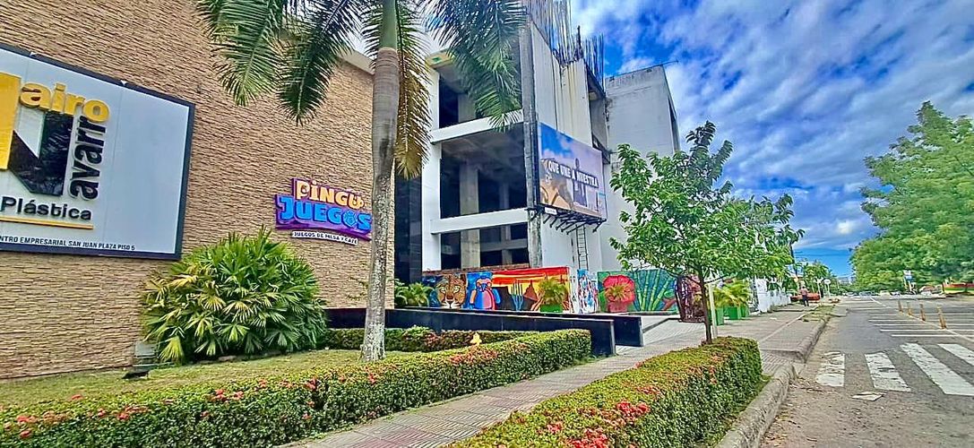 Local en venta en Co. Cm. Real I, Neiva, 129 m² · foto 3 de 10