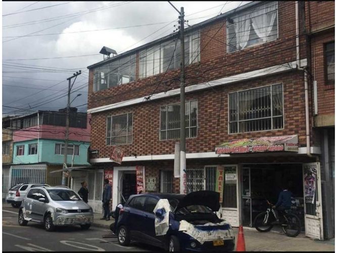 Casa de 6 alcobas en venta en La Alqueria, Bogotá, 321 m² · foto 7 de 24