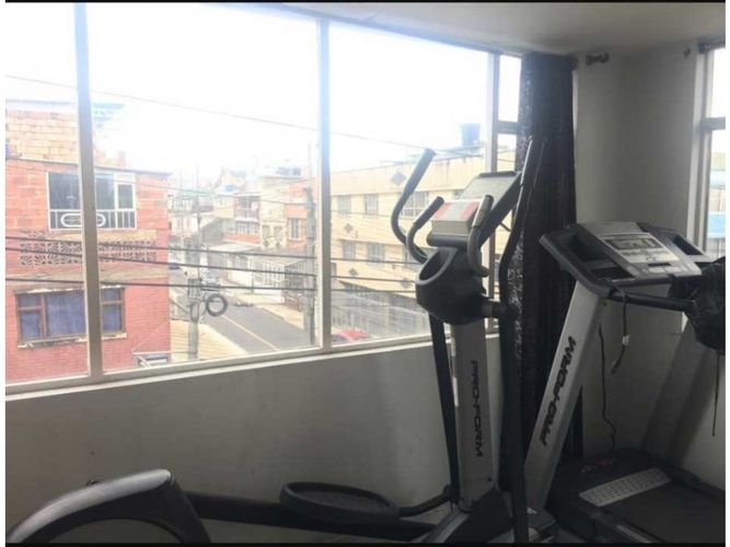Casa de 6 alcobas en venta en La Alqueria, Bogotá, 321 m² · foto 14 de 24