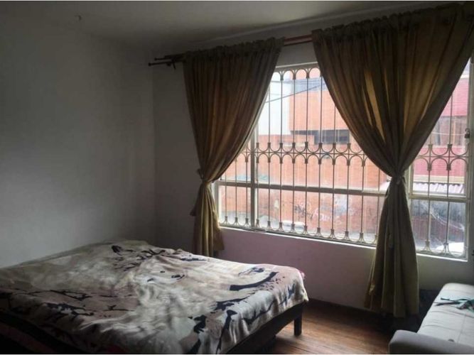 Casa de 6 alcobas en venta en La Alqueria, Bogotá, 321 m² · foto 15 de 24