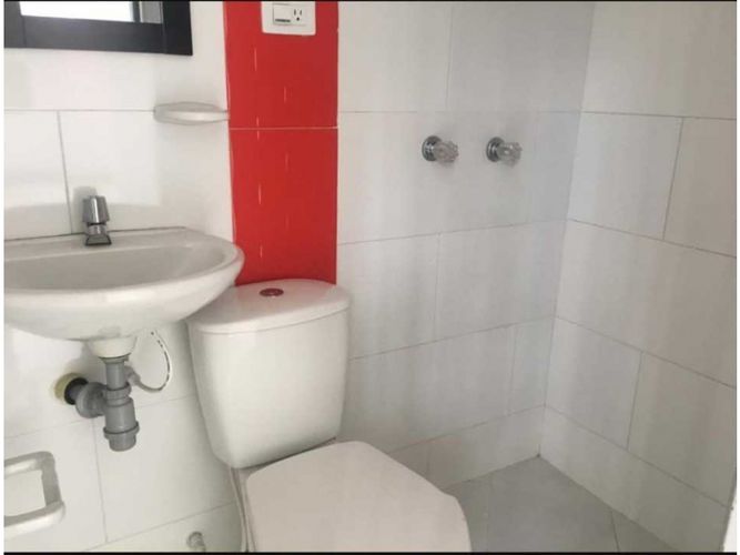Casa de 6 alcobas en venta en La Alqueria, Bogotá, 321 m² · foto 16 de 24