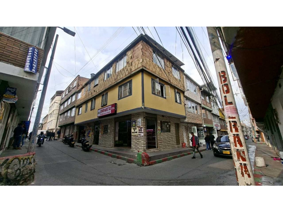 Casa en venta en El Almenar, Bogotá · foto 3 de 22