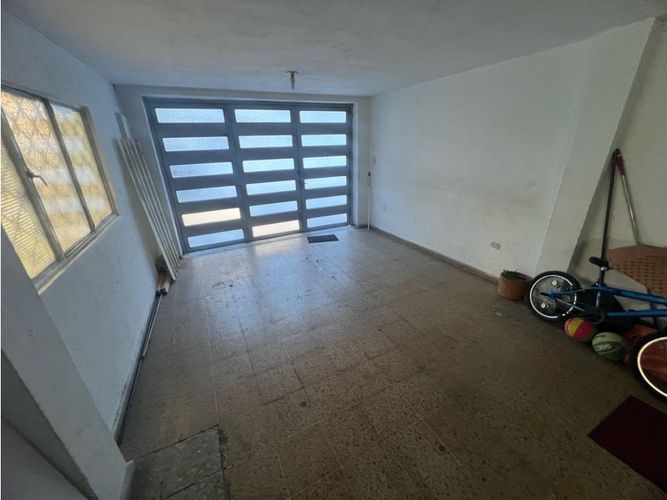 Casa en venta en Villa Alsacia, Bogotá · foto 5 de 24