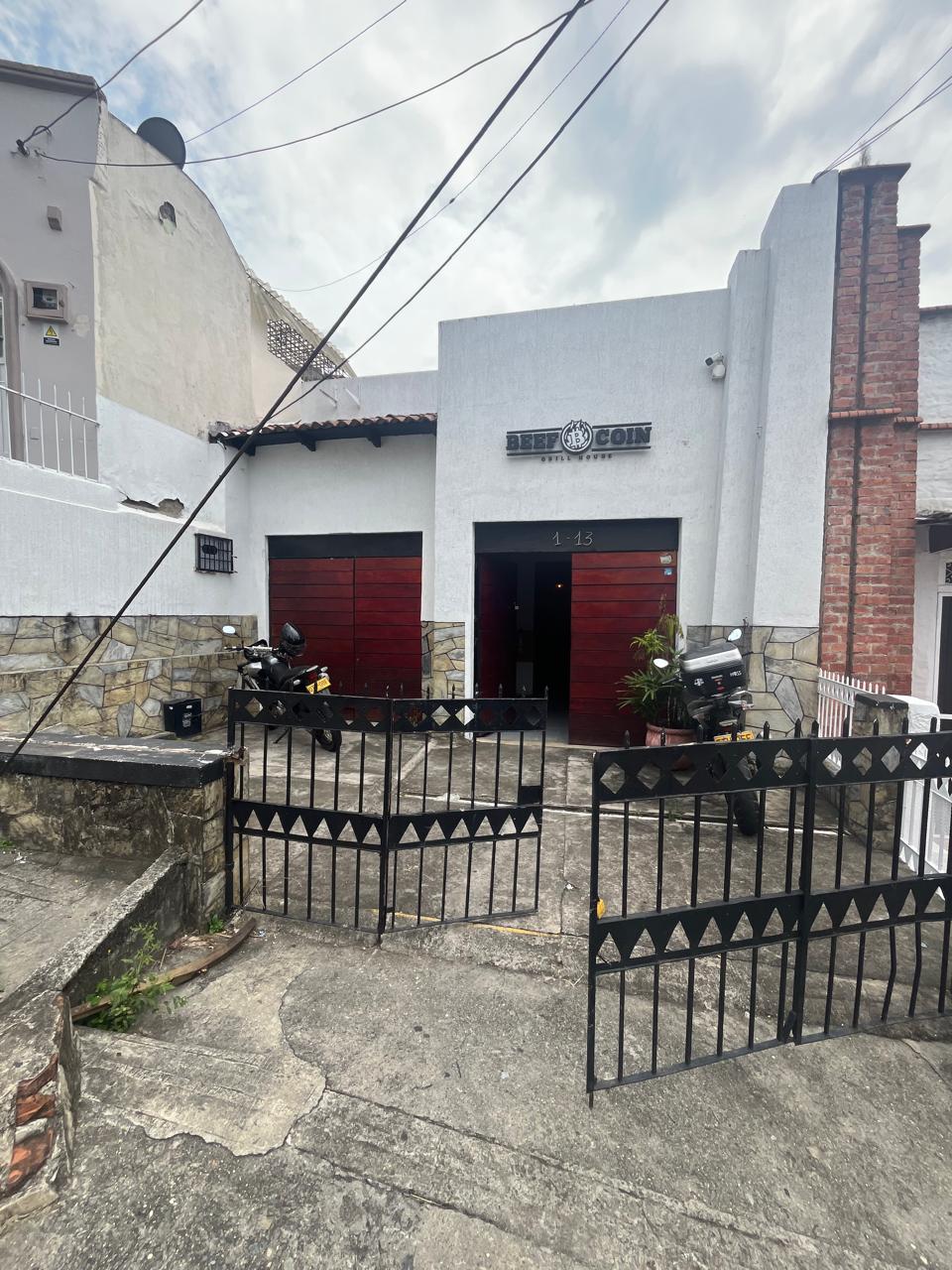 Casa de 3 habitaciones en venta en Cali — imagen 1 de 18