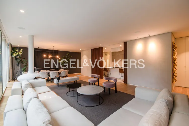 Apartamento de 4 alcobas en venta en Chico Norte, Bogotá, 363 m² · foto 3 de 23