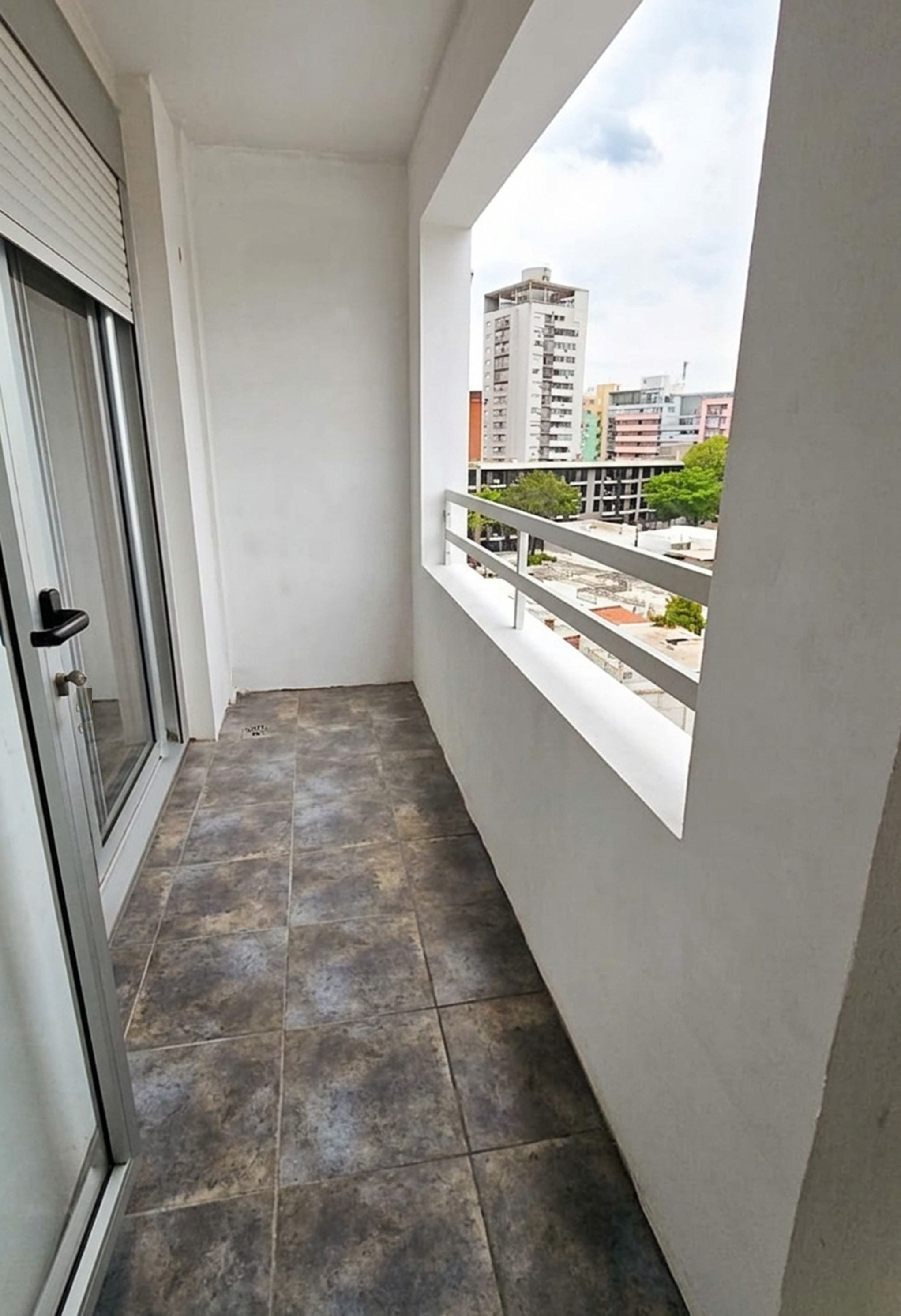 PARQUE BATLLE – ALQUILER APARTAMENTO DE 1 DORMITORIO · Foto 9