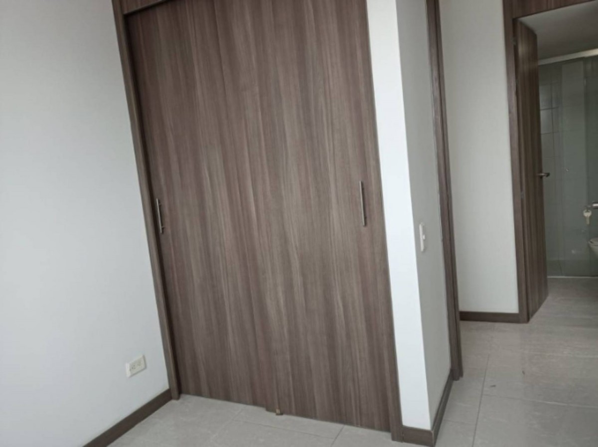 Apartamento en arriendo en Zona Industrial No. 2, Itagüí · foto 14 de 15