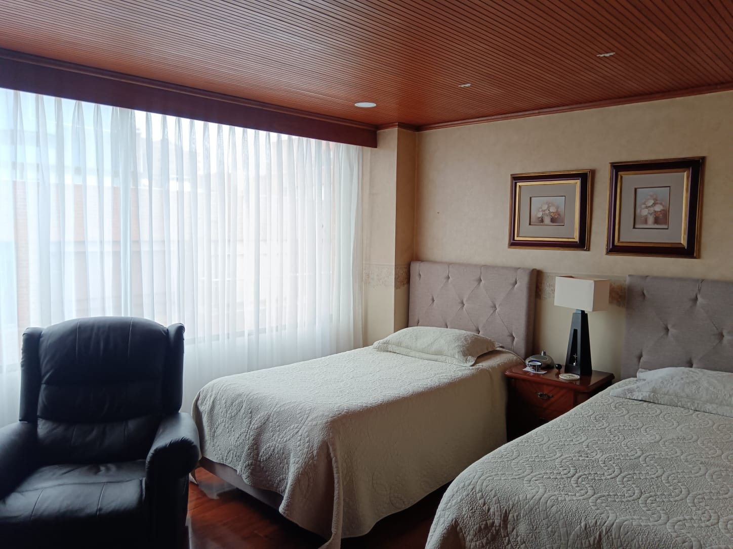 Apartamento en venta en La Carolina, Bogotá · foto 11 de 14