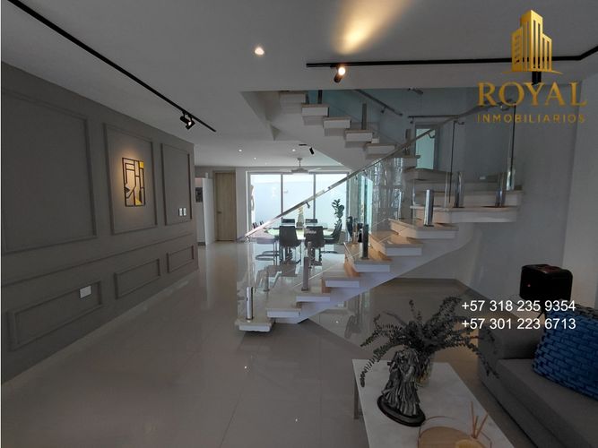 Casa de 4 alcobas en venta en Villa Campestre, Barranquilla, 322 m² · foto 2 de 24