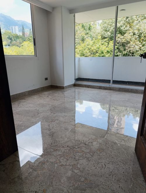Apartamento de 3 alcobas en venta en San Lucas, Medellín, 120 m² · foto 14 de 24