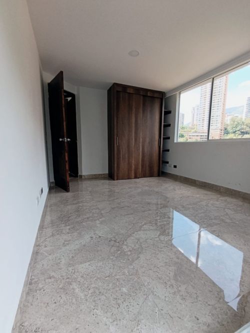 Apartamento de 3 alcobas en venta en San Lucas, Medellín, 120 m² · foto 16 de 24