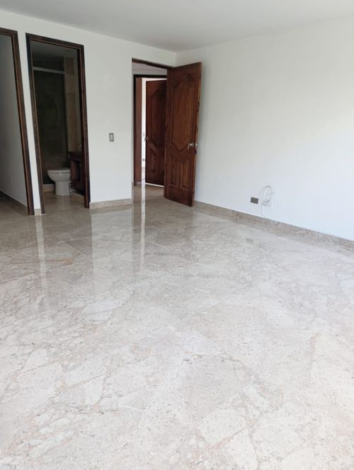 Apartamento de 3 alcobas en venta en San Lucas, Medellín, 120 m² · foto 19 de 24
