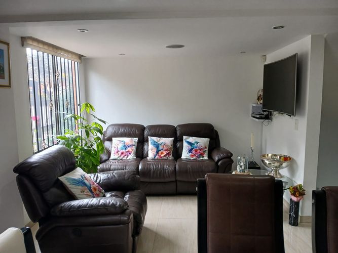 Casa de 3 alcobas en venta en Senderos Del Salitre, Bogotá, 124 m² · foto 5 de 21