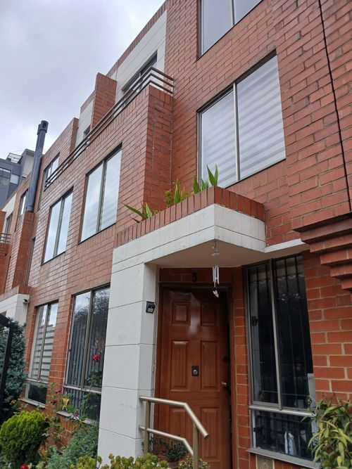 Casa de 3 alcobas en venta en Senderos Del Salitre, Bogotá, 124 m² · foto 3 de 21