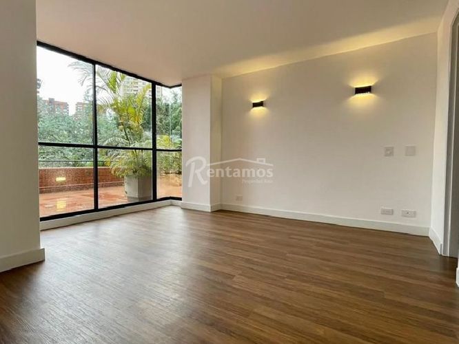 Apartamento de 3 alcobas en arriendo en San Lucas, Medellín, 285 m² · foto 12 de 21