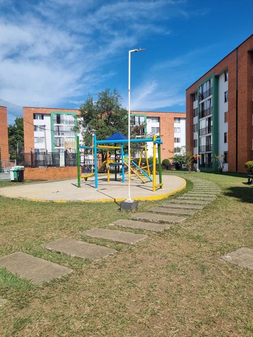 Apartamento de 3 alcobas en venta en La Alianza, Cali, 50 m² · foto 4 de 13