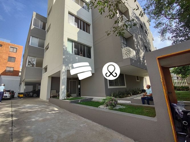 Apartamento de 3 alcobas en venta en Altos De Riomar, Barranquilla, 102 m² · foto 2 de 16