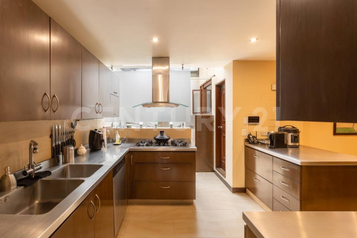 Apartamento en venta en Chico Norte, Bogotá · foto 6 de 19