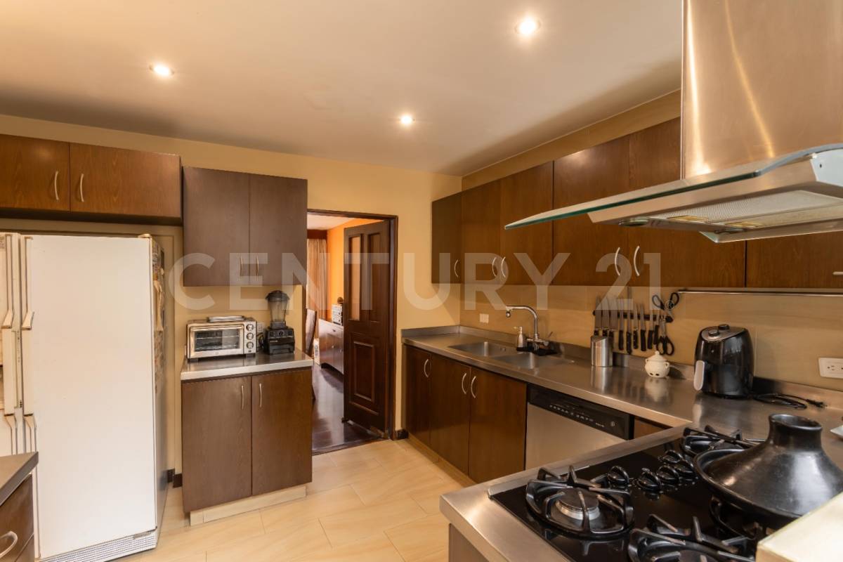 Apartamento en venta en Chico Norte, Bogotá · foto 8 de 19