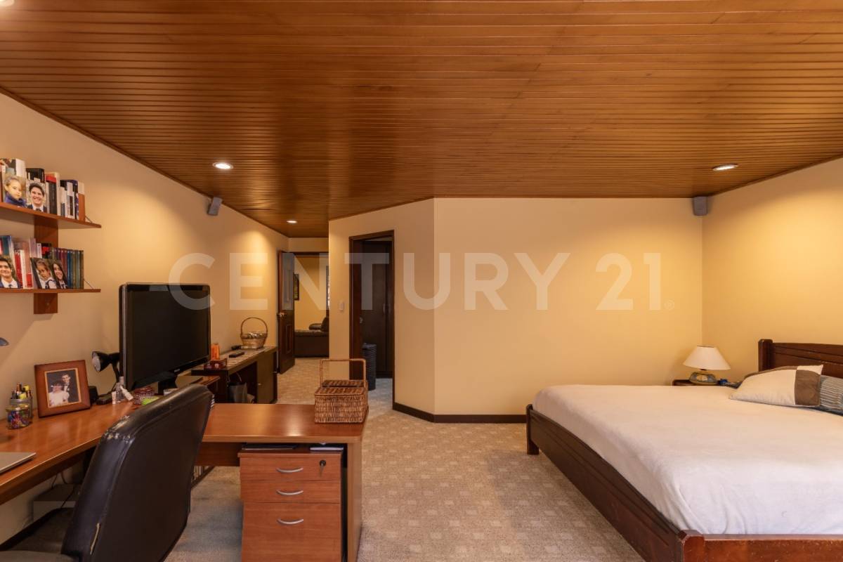 Apartamento en venta en Chico Norte, Bogotá · foto 14 de 19