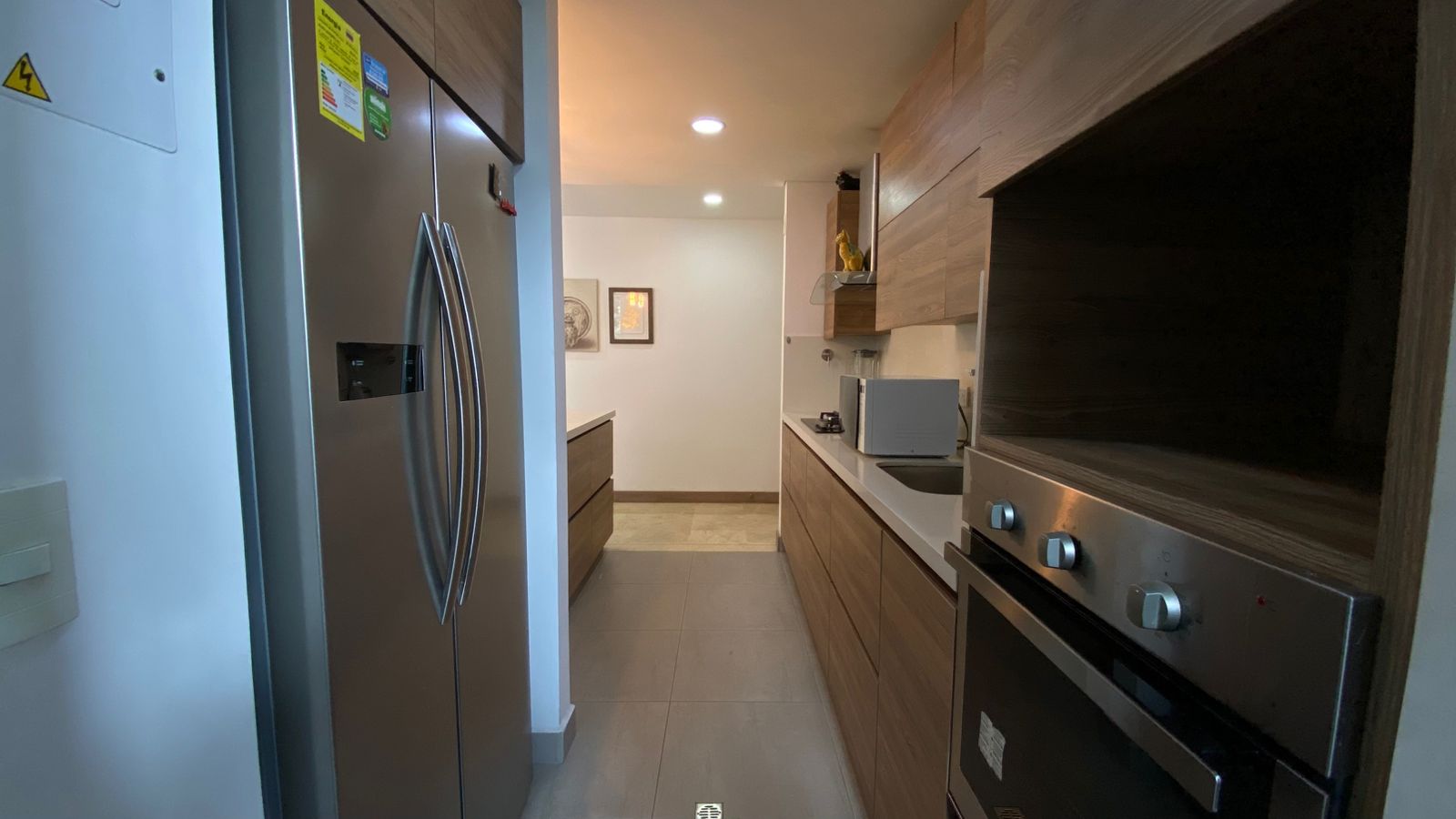 Apartamento en arriendo en Castropol, Medellín · foto 6 de 19