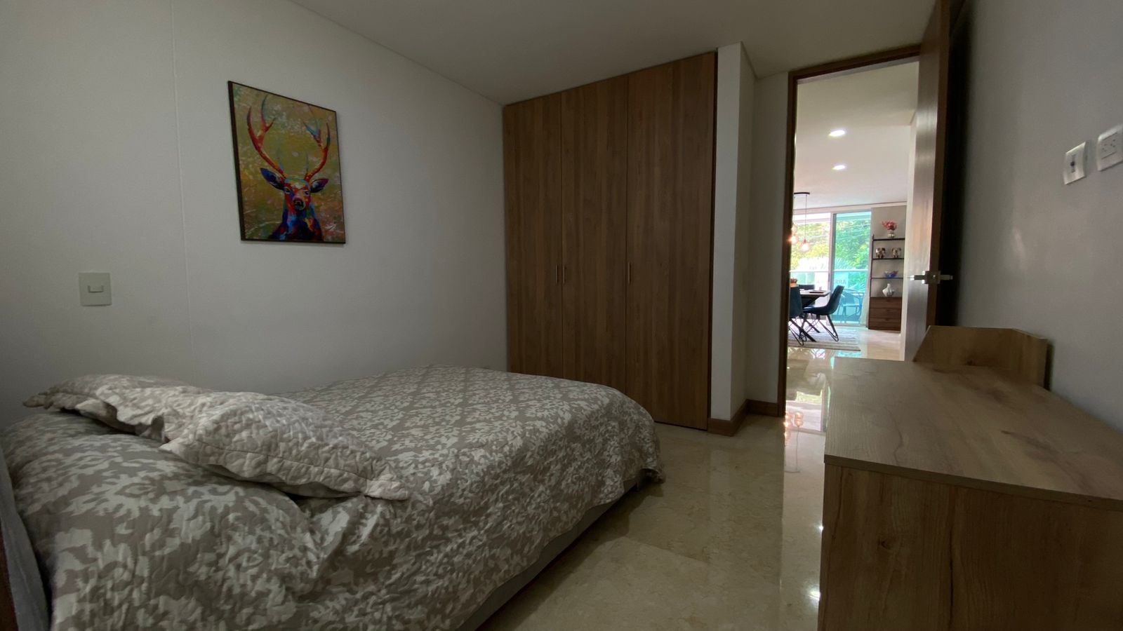Apartamento en arriendo en Castropol, Medellín · foto 11 de 19