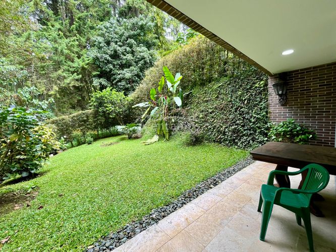 Casa de 3 alcobas en venta en Santa Catalina, Envigado, 286 m² · foto 10 de 24