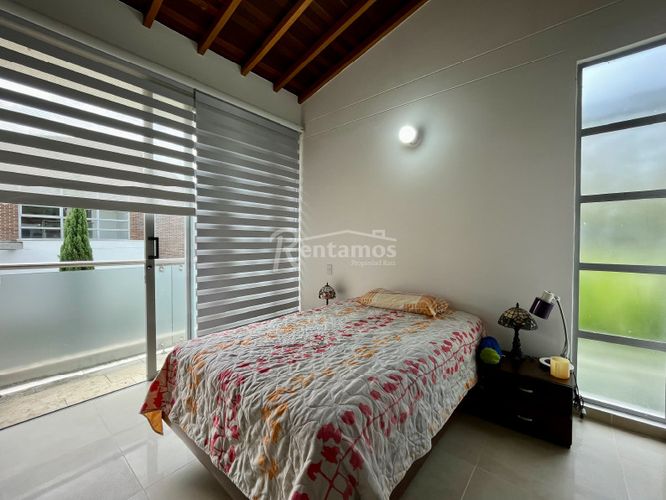 Casa de 3 alcobas en venta en Santa Catalina, Envigado, 286 m² · foto 17 de 24