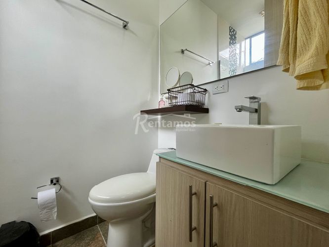 Casa de 3 alcobas en venta en Santa Catalina, Envigado, 286 m² · foto 23 de 24