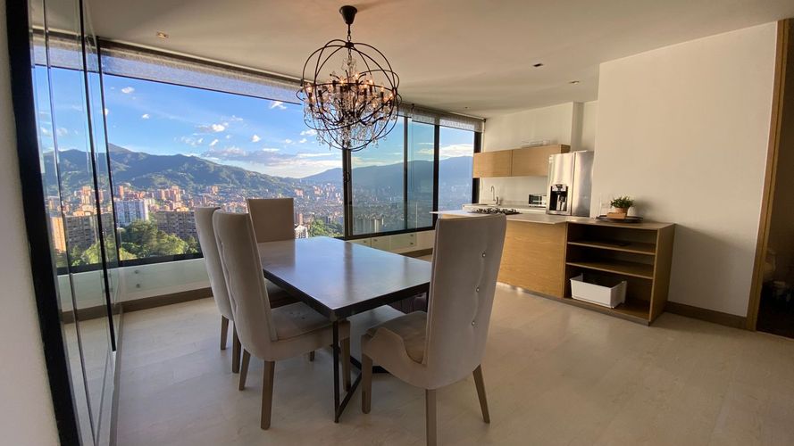 Apartamento de 1 alcoba en arriendo en San Lucas, Medellín, 90 m² · foto 3 de 13