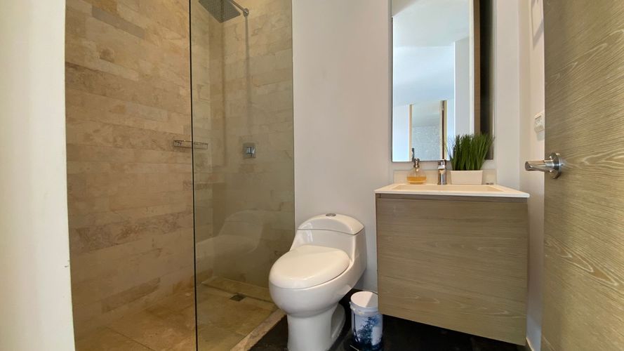 Apartamento de 1 alcoba en arriendo en San Lucas, Medellín, 90 m² · foto 7 de 13