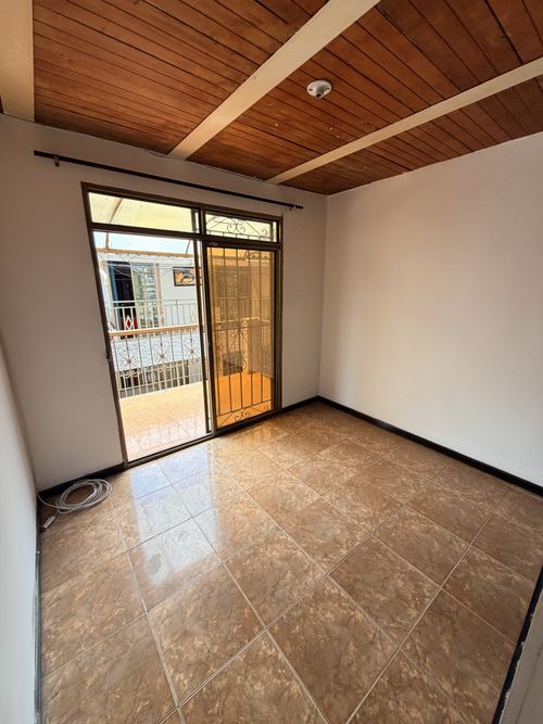Casa de 5 alcobas en venta en Valle Grande, Cali, 140 m² · foto 18 de 24
