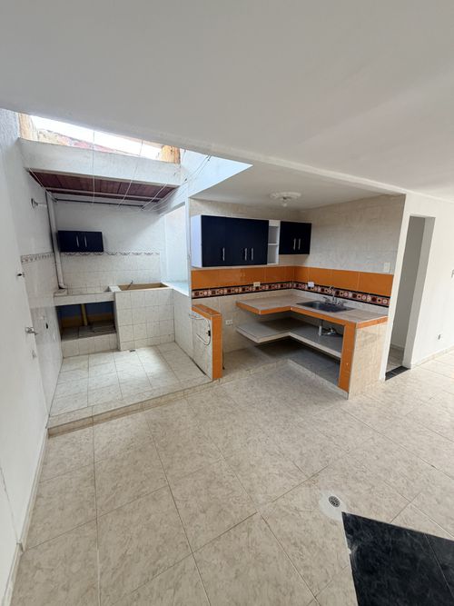 Casa de 5 alcobas en venta en Valle Grande, Cali, 140 m² · foto 24 de 24