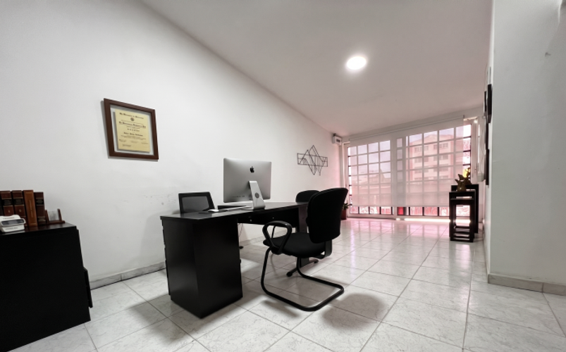Casa de 4 alcobas en venta en Santa Anita, Cali, 300 m² · foto 3 de 21